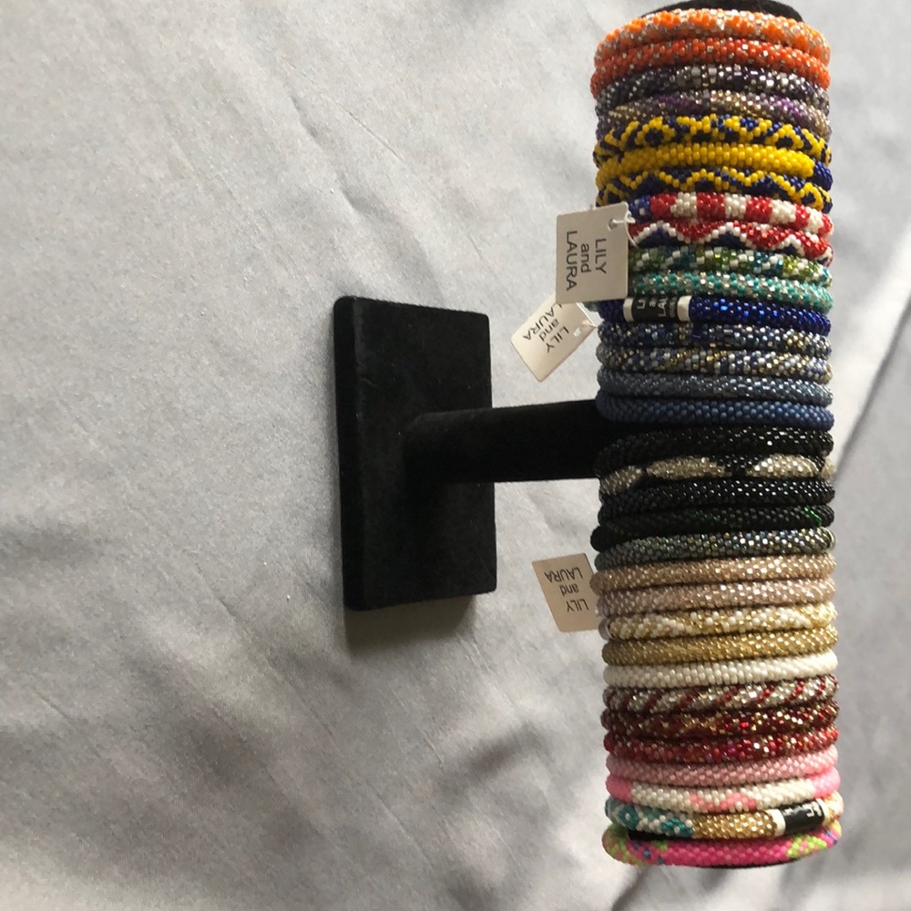 Lily and Laura glass bead bracelet’s. 32 of some of their favorites!